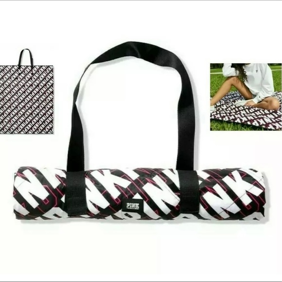 NEW PACKABLE BLANKET FOR BEACH OF PICNIC BY PINK